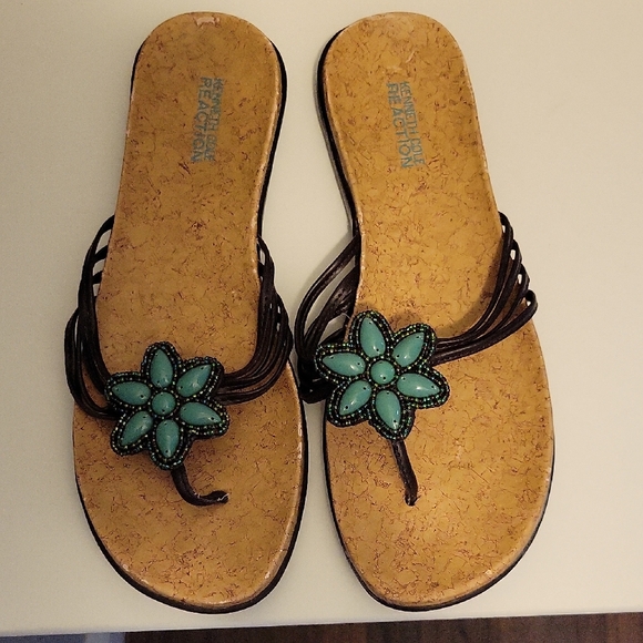 Kenneth Cole Reaction Women Size 9 1/2 Cork Design Sole,Vinyl Dark Brown Straps - Picture 1 of 6